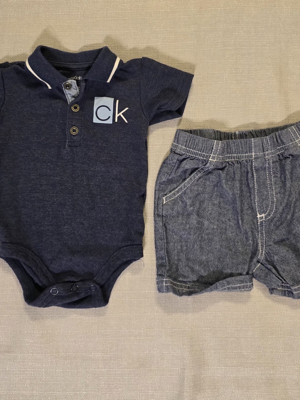 Calvin Klein Baby Polo Bodysuit & Chambray Shorts Set Blue 6-9M